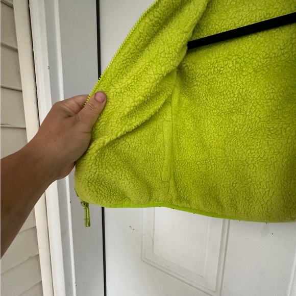 Cat & Jack Fleece Lined Puffer Jacket size 3T - Picture 3 of 4